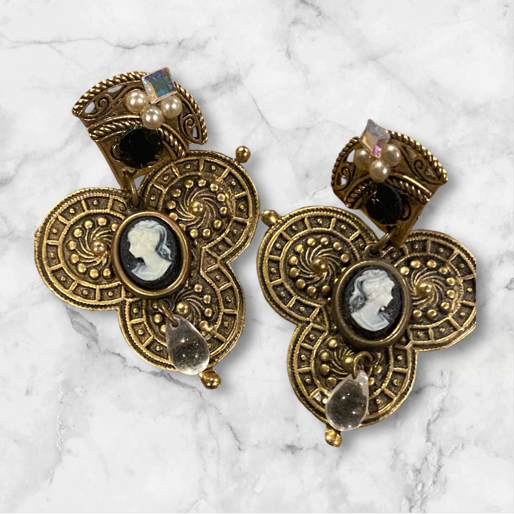 Cameo Post Earrings